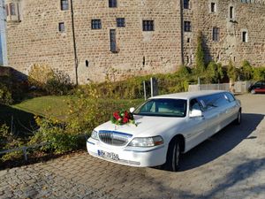 Stretchlimousine Lincoln Town Car weiß bis 8 Personen