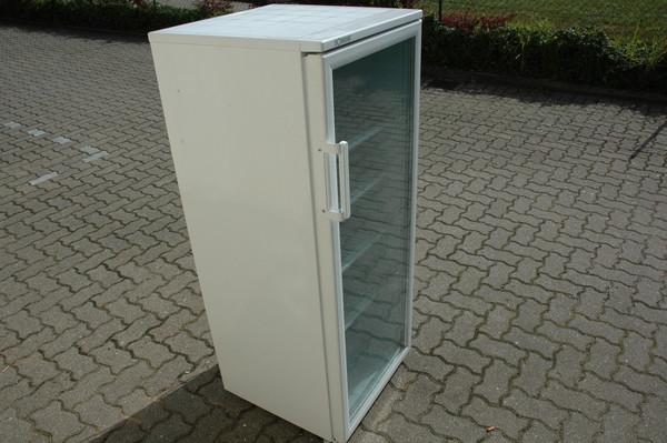 Smeg Kühlschrank In Hamburg : Kühlschränke vitrinen in hamburg mieten erento Smeg Kühlschrank In Hamburg : Kühlschränke vitrinen in hamburg mieten erento