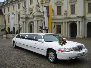 Stretchlimousine Lincoln, Town Car - ...als Discoshuttle!