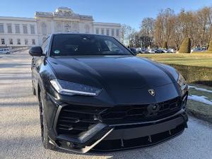 Lamborghini URUS - Erleben Sie jetzt den Über-SUV von Lamborghini