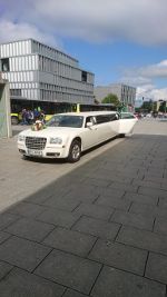 Stretchlimousine Chrysler C 300 , Hummer H 3 , Oldtimer Mercedes Seb 280 , Oldtimer Mercedes SL Pagode,Hochzeitsauto,Junggesellen,Junggesellin,Geburtstag,Party,Hochzeitsfahrzeug,Hochzeit,Limousine,Limofahrt,Shuttle,JGA,Discofahrt
