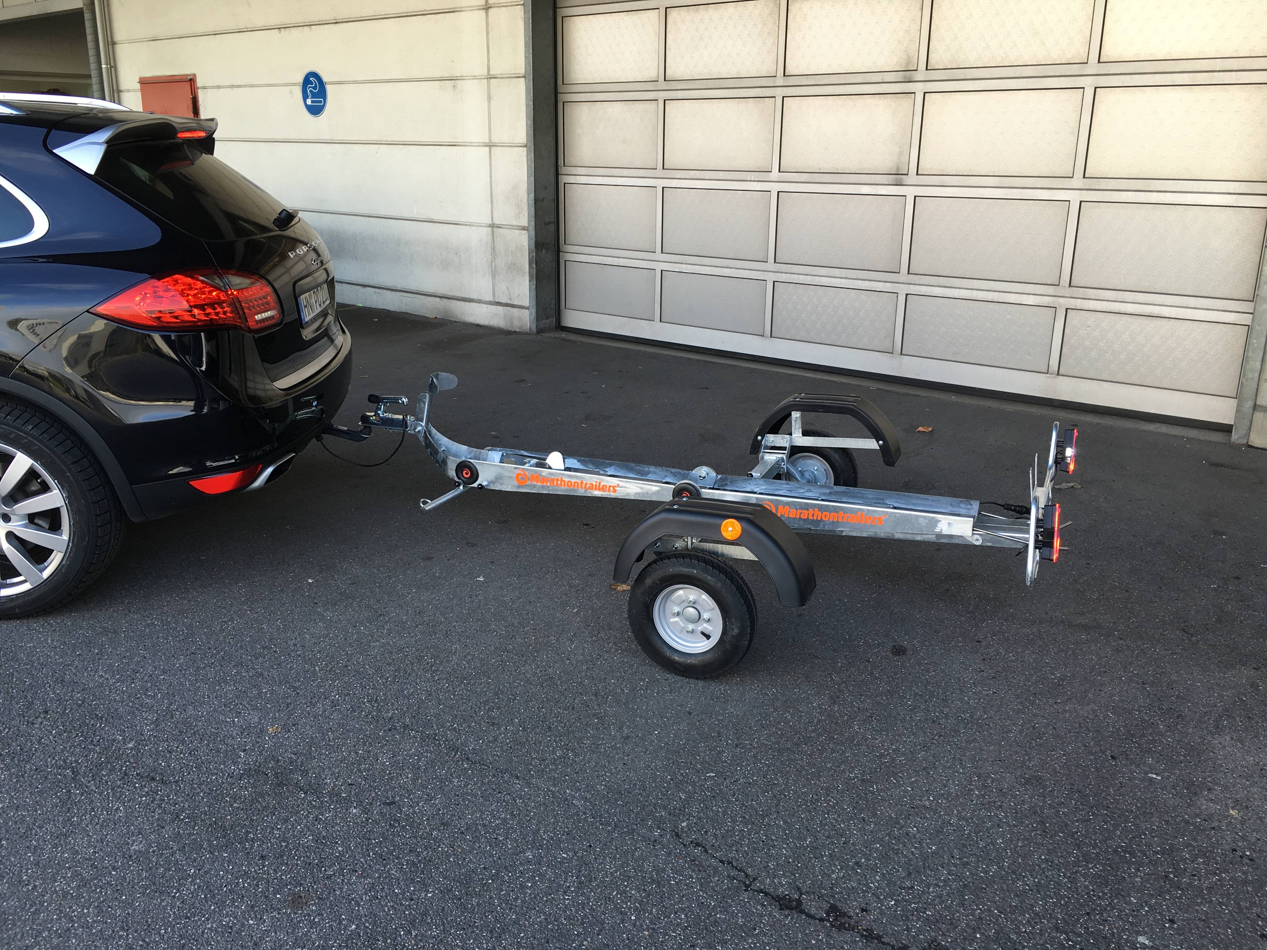 absenkbarer Motorradanhänger Motorradtransporter Motorrad Anhänger