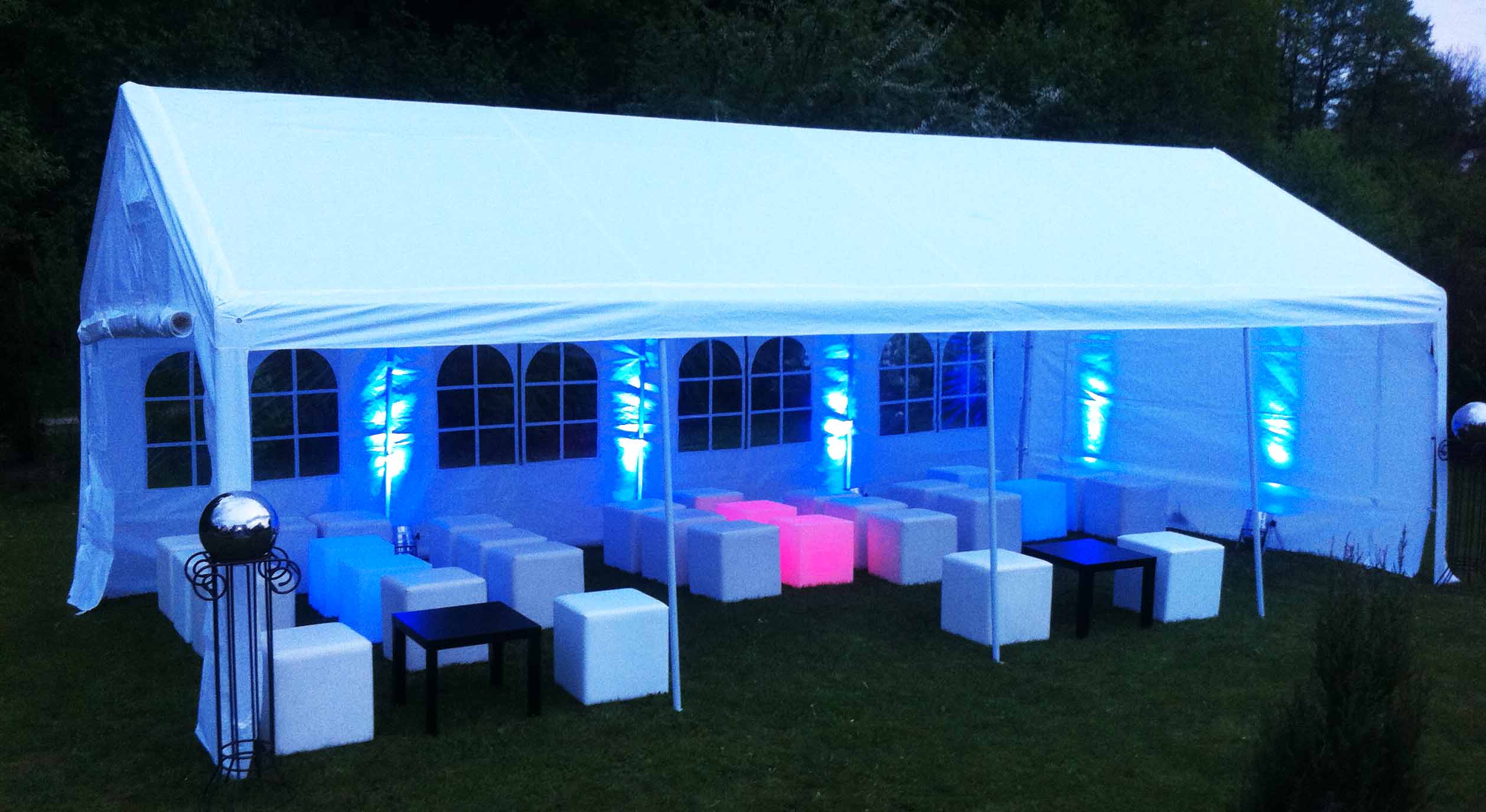 Gartenparty 35 Personen inkl. Lounge, Partyzelt 2294274965 mieten