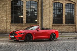 Ford Mustang Cabrio - V8 mit  421PS