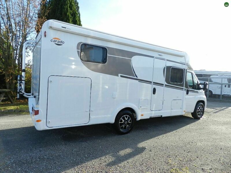 Großes Teilintegriertes Wohnmobil 6,95m, Wohnmobil - 7718249241 mieten ...