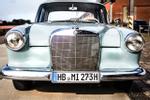 Oldtimer Mercedes 190 Heckflosse