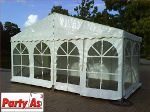 Festzelt mit Holzboden