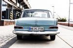 Oldtimer Mercedes 190 Heckflosse