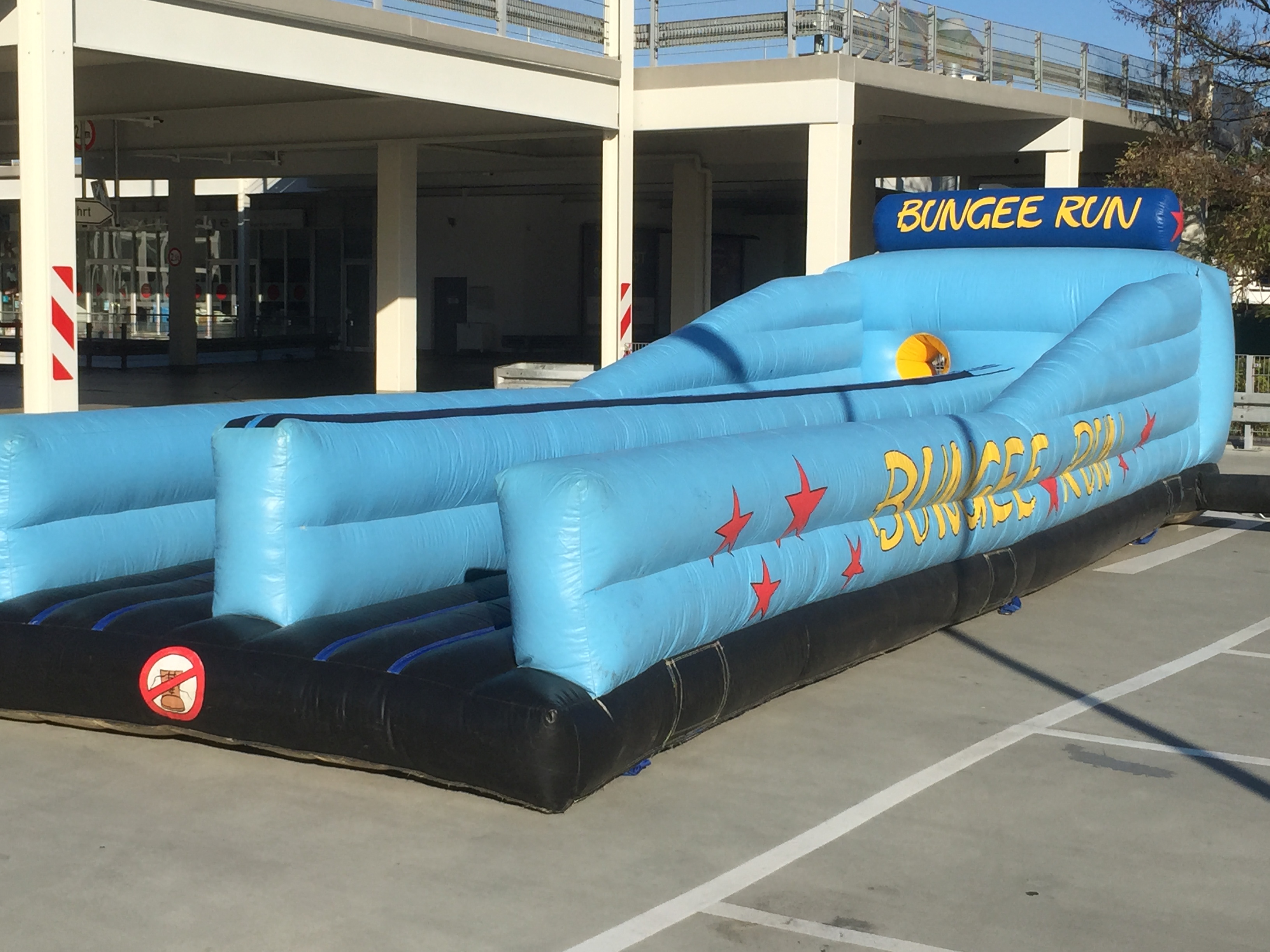 Bungeerun Vermietung Bungee Run der sportliche Wettkampf, Bungee