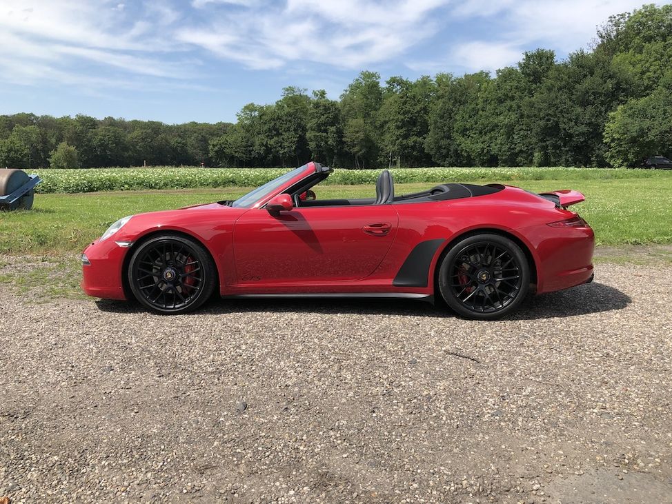 Porsche Carrera 911 4 Gts Cabrio Rot 430ps Hochzeitsauto Sportwagen Porsche 7078662022 Mieten Erento Com