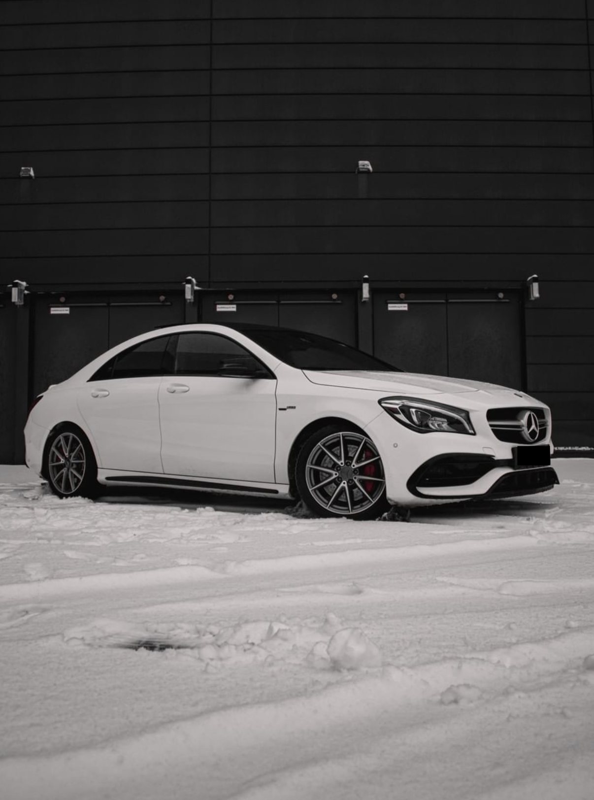 Cla45 Amg Mercedes Benz Amg 6720304992 Mieten Erento Com