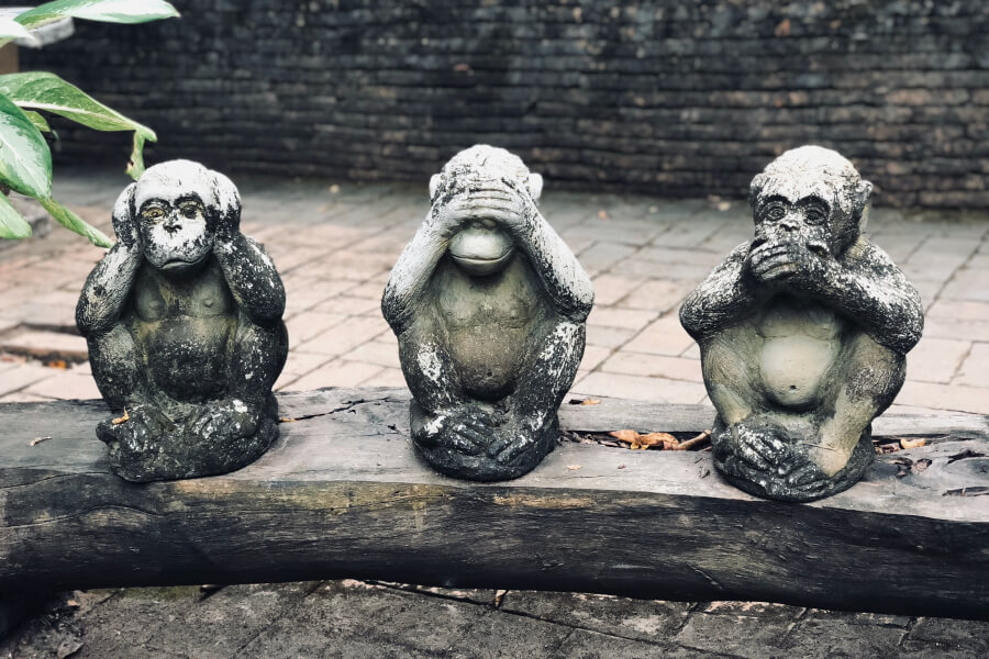 Die drei wwisen Affen als Figuren